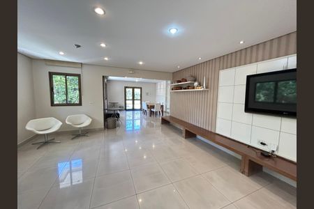 Apartamento à venda com 136m², 3 quartos e 4 vagas Apartamento à venda com 136m², 3 quartos e 4 vagasÁrea comum - Salão de festas