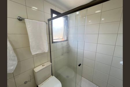 Apartamento à venda com 136m², 3 quartos e 4 vagas Apartamento à venda com 136m², 3 quartos e 4 vagasBanheiro da Suíte 3
