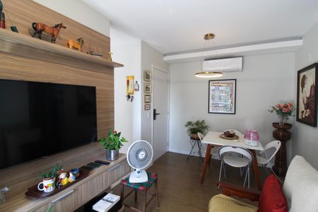 Apartamento para alugar com 44m², 2 quartos e 1 vaga Apartamento para alugar com 44m², 2 quartos e 1 vagaSala