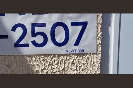 Apartamento à venda com 122m², 3 quartos e 3 vagas Apartamento à venda com 122m², 3 quartos e 3 vagasCódigo plaquinha MLWT-309