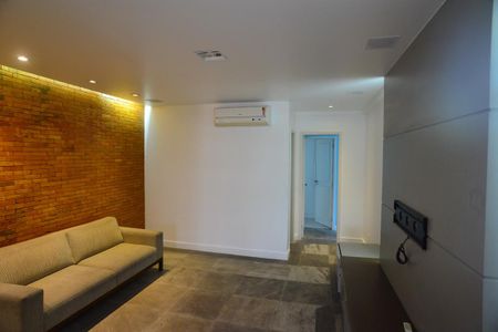 Apartamento à venda com 275m², 3 quartos e 2 vagas Apartamento à venda com 275m², 3 quartos e 2 vagasSala de Tv