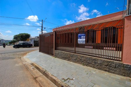 Casa para alugar com 134m², 3 quartos e 4 vagas