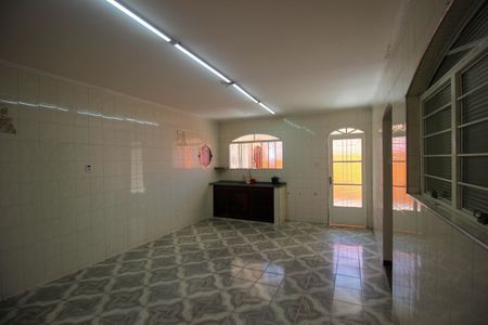 Casa para alugar com 134m², 3 quartos e 4 vagas