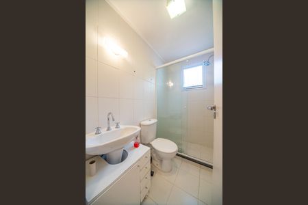 Casa de condomínio para alugar com 100m², 2 quartos e 2 vagasBanheiro da Suíte