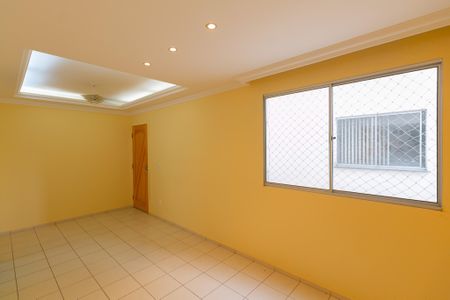 Apartamento para alugar com 4 quartos, 70m² em Sagrada Família, Belo Horizonte