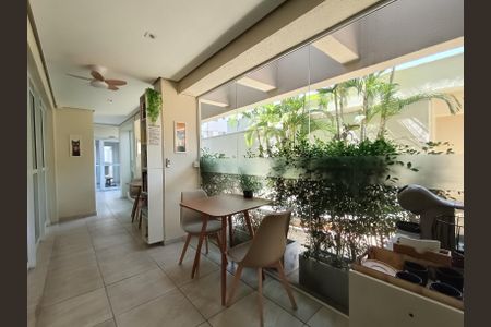 Apartamento à venda com 55m², 2 quartos e 1 vagaÁrea comum