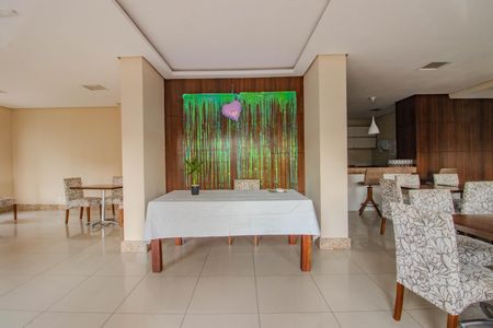 Apartamento à venda com 75m², 2 quartos e 2 vagasÁrea comum - Salão de festas