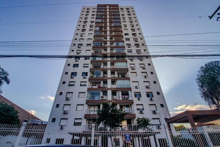 Apartamento à venda com 75m², 2 quartos e 2 vagasFachada