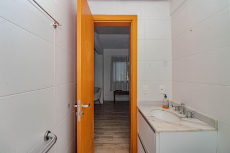 Apartamento à venda com 75m², 2 quartos e 2 vagasBanheiro Social