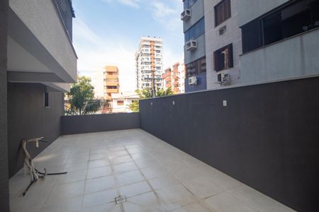 Apartamento à venda com 109m², 2 quartos e 1 vagaQuintal