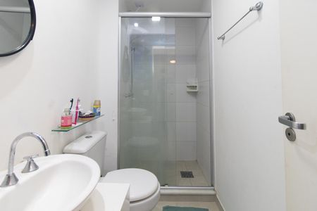 Apartamento para alugar com 74m², 2 quartos e 1 vaga Apartamento para alugar com 74m², 2 quartos e 1 vagaBanheiro