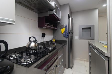 Apartamento para alugar com 74m², 2 quartos e 1 vaga Apartamento para alugar com 74m², 2 quartos e 1 vagaCozinha e Área de Serviço