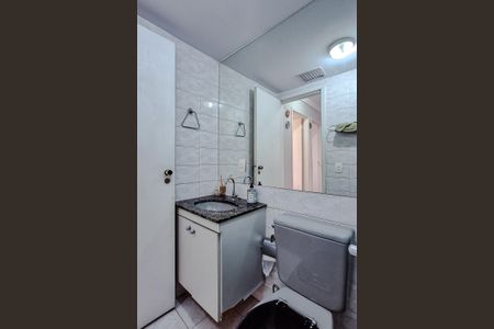 Apartamento à venda com 78m², 3 quartos e 1 vaga Apartamento à venda com 78m², 3 quartos e 1 vagaBanheiro