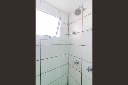 Apartamento para alugar com 45m², 2 quartos e 1 vaga Apartamento para alugar com 45m², 2 quartos e 1 vagaBanheiro