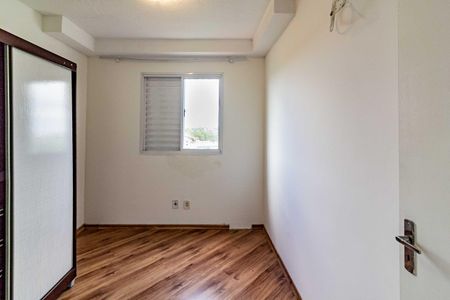 Quarto 1 de apartamento para alugar com 2 quartos, 45m² em Vila Emir, São Paulo