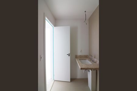 Apartamento à venda com 76m², 3 quartos e 2 vagasBanheiro Social