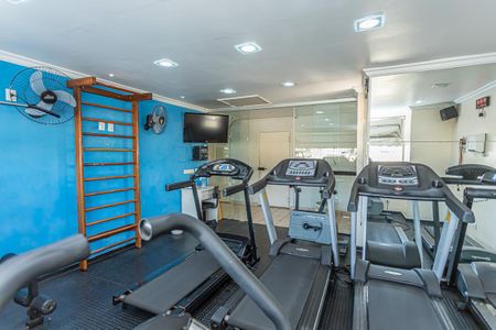 Apartamento à venda com 49m², 2 quartos e 1 vaga Apartamento à venda com 49m², 2 quartos e 1 vagaÁrea comum - Academia