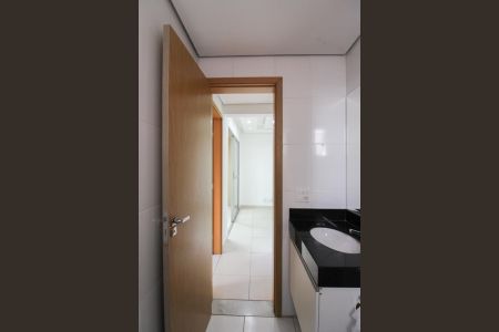 Apartamento à venda com 55m², 2 quartos e 1 vagaBanheiro Social