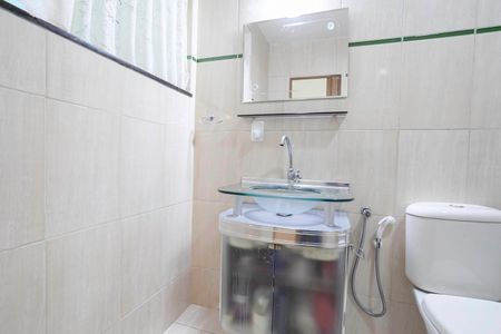 Casa à venda com 78m², 1 quarto e 2 vagas Casa à venda com 78m², 1 quarto e 2 vagasBanheiro da suíte