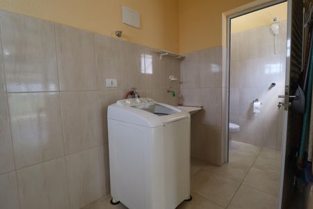 Apartamento para alugar com 77m², 2 quartos e 1 vagaÁrea de Serviço