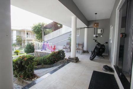 Casa de condomínio à venda com 235m², 4 quartos e 3 vagasVaranda da Sala