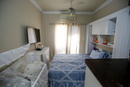 Casa de condomínio à venda com 235m², 4 quartos e 3 vagasQuarto 4