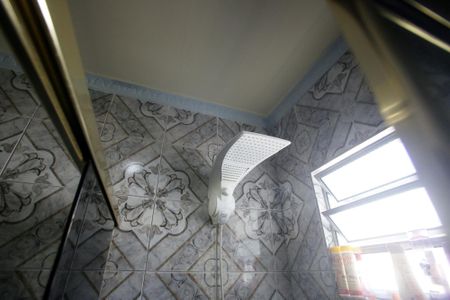 Casa de condomínio à venda com 235m², 4 quartos e 3 vagasBanheiro da Suíte 1