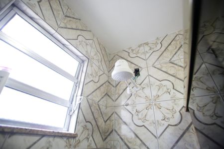 Casa de condomínio à venda com 235m², 4 quartos e 3 vagasBanheiro Social