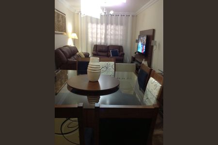 Sala de casa para alugar com 3 quartos, 270m² em Jardim Consorcio, São Paulo