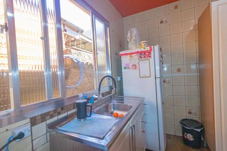 Casa à venda com 217m², 2 quartos e 3 vagas Casa à venda com 217m², 2 quartos e 3 vagasCozinha