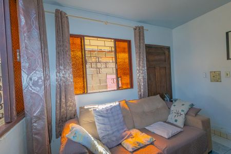 Sala de casa à venda com 2 quartos, 217m² em Estância Velha, Canoas