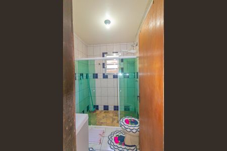 Casa à venda com 217m², 2 quartos e 3 vagas Casa à venda com 217m², 2 quartos e 3 vagasBanheiro