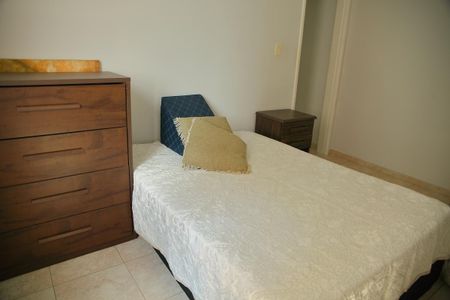 Apartamento à venda com 67m², 2 quartos e 1 vagaQuarto 2