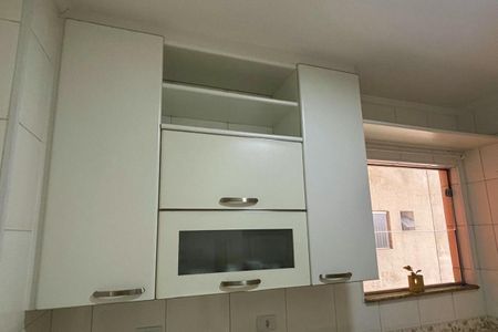 Apartamento à venda com 67m², 2 quartos e 1 vagaCozinha 
