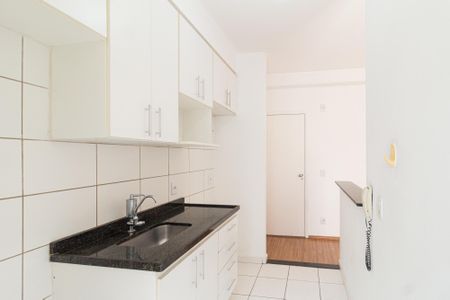 Apartamento à venda com 57m², 2 quartos e 1 vaga Apartamento à venda com 57m², 2 quartos e 1 vagaCozinha e área de serviço