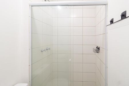 Apartamento à venda com 57m², 2 quartos e 1 vaga Apartamento à venda com 57m², 2 quartos e 1 vagaBanheiro