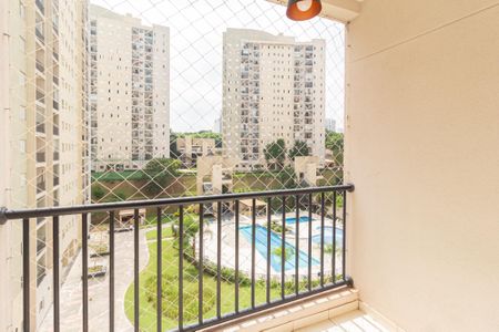 Sacada de apartamento para alugar com 2 quartos, 57m² em Umuarama, Osasco