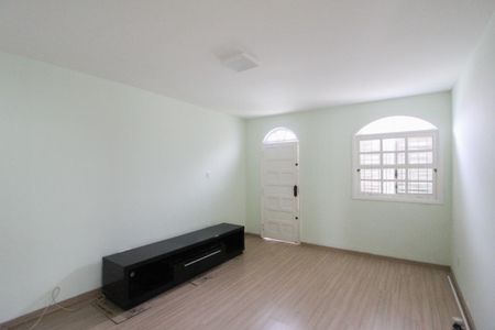 Sala de casa para alugar com 3 quartos, 360m² em Alípio de Melo, Belo Horizonte