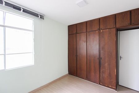 Casa para alugar com 360m², 3 quartos e 4 vagas Casa para alugar com 360m², 3 quartos e 4 vagasQuarto 2