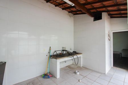 Casa para alugar com 360m², 3 quartos e 4 vagas Casa para alugar com 360m², 3 quartos e 4 vagasÁrea de Serviço
