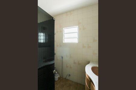 Casa para alugar com 360m², 3 quartos e 4 vagas Casa para alugar com 360m², 3 quartos e 4 vagasBanheiro Social