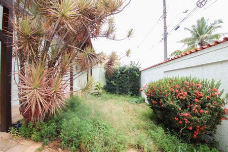 Casa para alugar com 360m², 3 quartos e 4 vagas Casa para alugar com 360m², 3 quartos e 4 vagasJardim