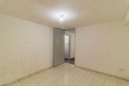 Casa para alugar com 1 quarto, 40m² em Vila Babilonia, São Paulo