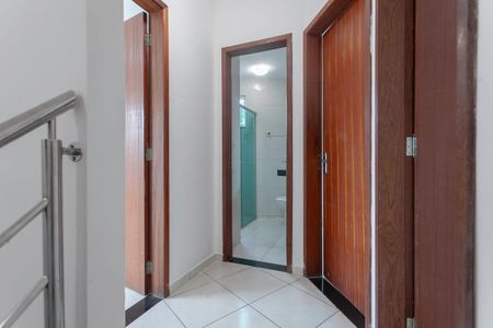 Casa para alugar com 140m², 3 quartos e 3 vagasCorredor