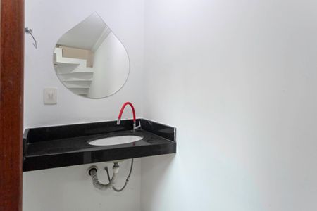 Lavabo de casa para alugar com 3 quartos, 140m² em Jardim Montanhês, Belo Horizonte