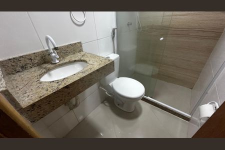 Apartamento para alugar com 90m², 2 quartos e 1 vaga Apartamento para alugar com 90m², 2 quartos e 1 vagaBanheiro