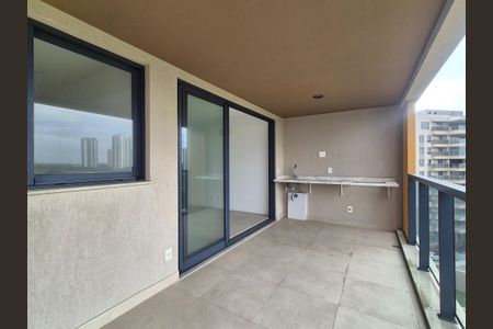 Varanda  de apartamento à venda com 3 quartos, 106m² em Barra da Tijuca, Rio de Janeiro