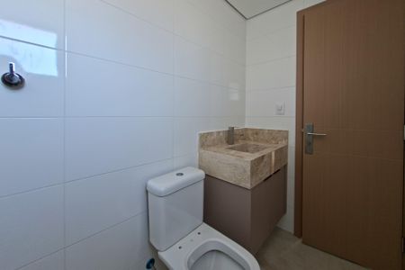 Apartamento para alugar com 117m², 3 quartos e 3 vagas Apartamento para alugar com 117m², 3 quartos e 3 vagasBanheiro da suite 2