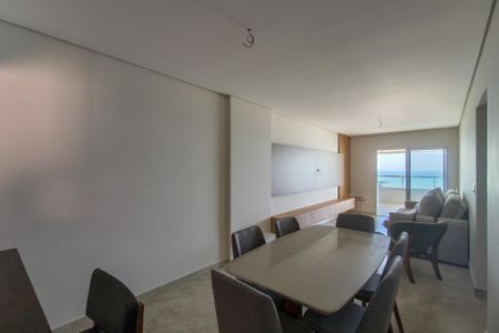 Apartamento para alugar com 117m², 2 quartos e 3 vagas