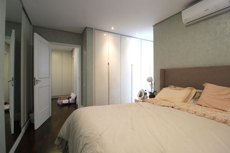 Apartamento à venda com 140m², 3 quartos e 2 vagasQuarto 3 - Suíte